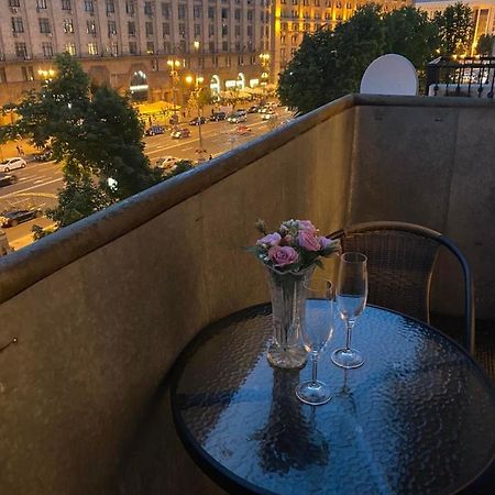 Freddies Apartment Киев Экстерьер фото