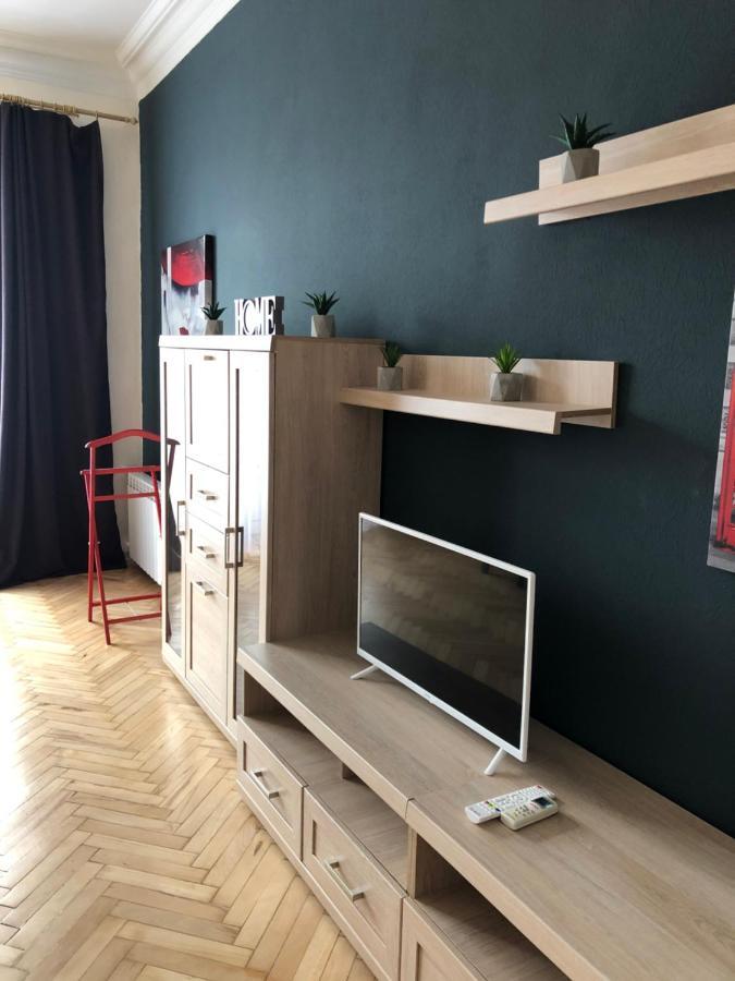 Freddies Apartment Киев Экстерьер фото