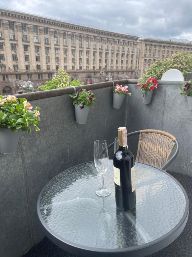 Freddies Apartment Киев Экстерьер фото